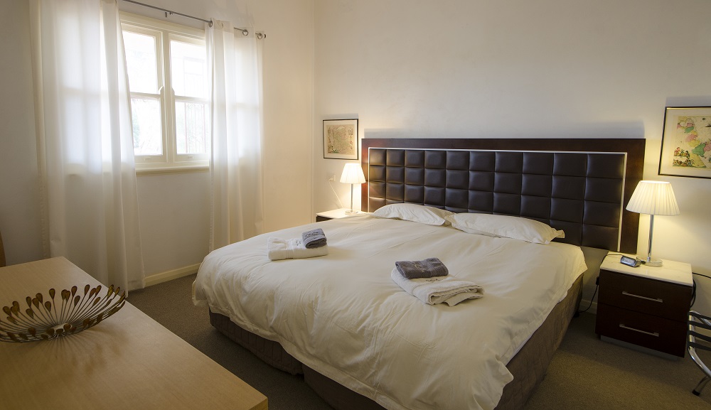 Cottage bedroom